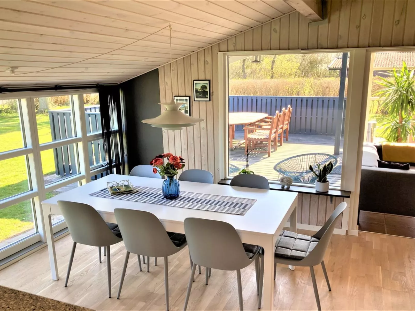 "Aleksa" - 400m from the sea-Binnen