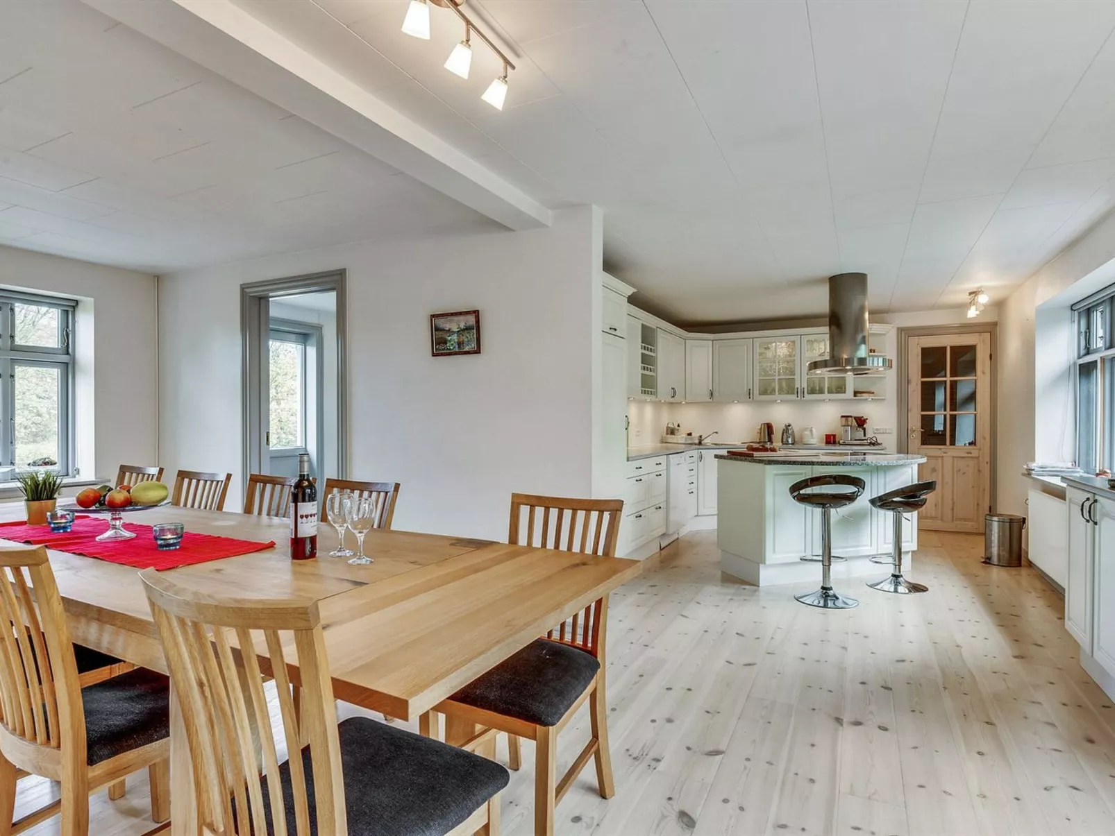 "Sophia" - 8km from the sea-Binnen