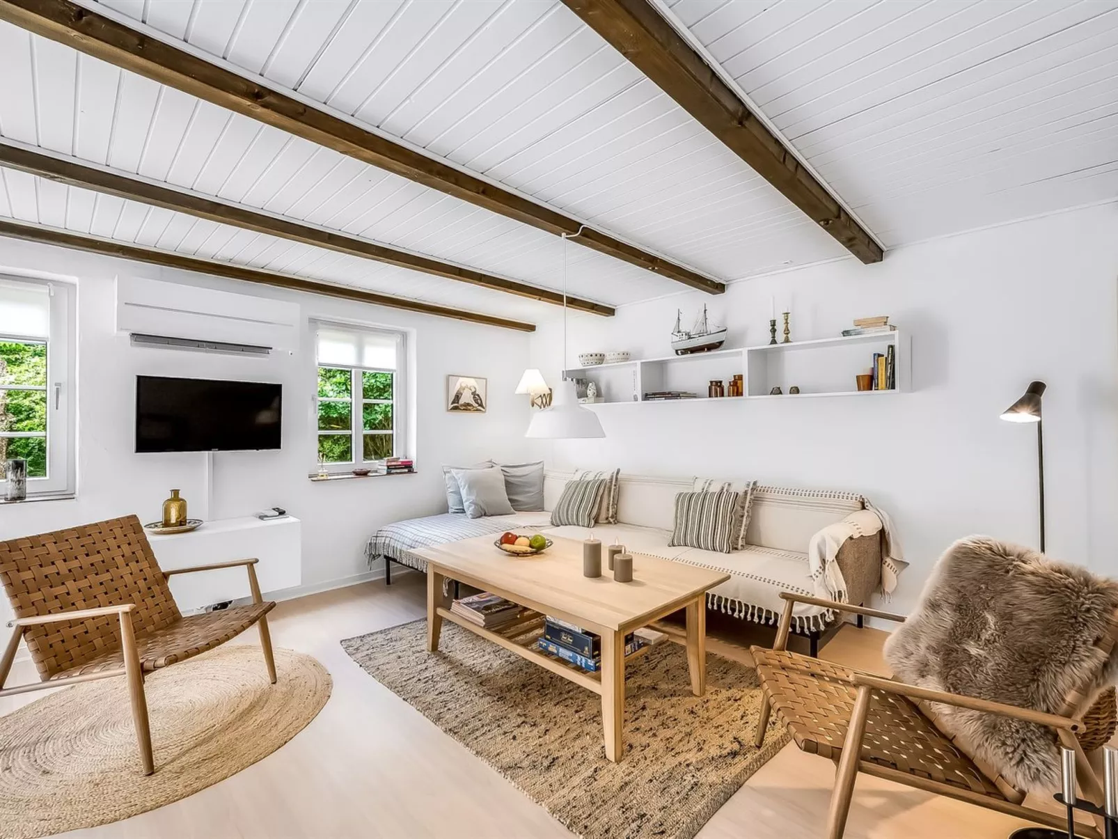 "Alkil" - 1.7km from the sea-Binnen