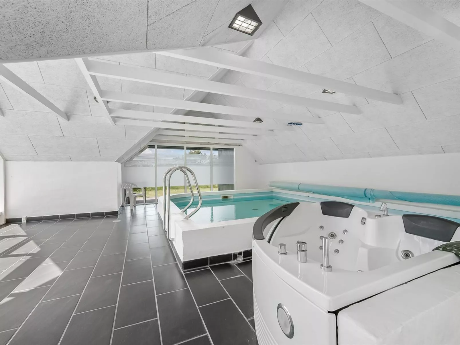 "Lidija" - 850m from the sea-Buiten