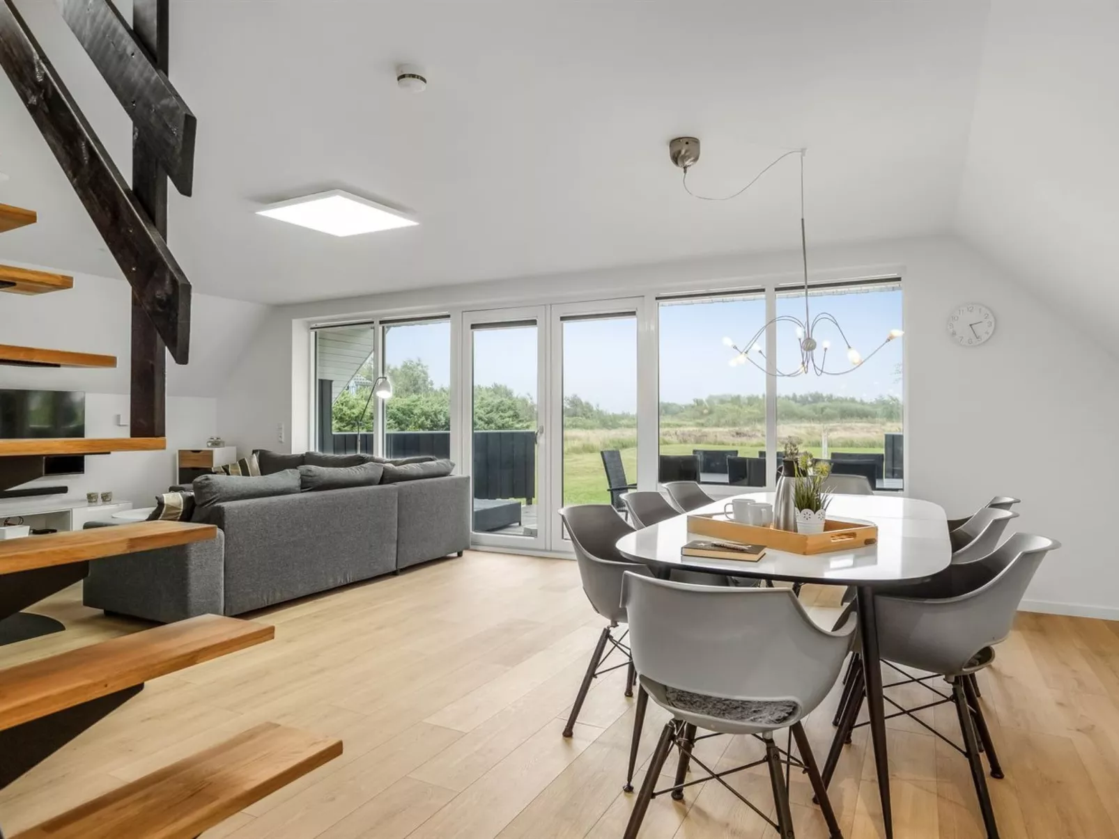 "Hejdie" - 150m from the sea-Binnen