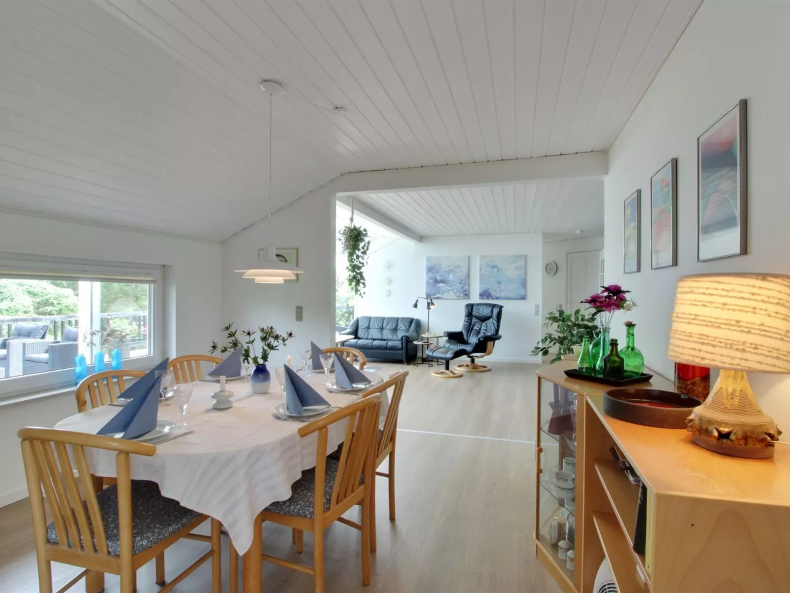 "Flora" - 150m from the sea-Binnen