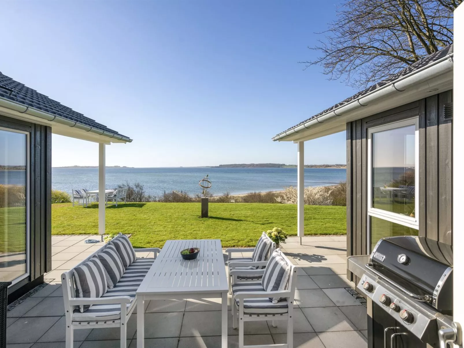 "Lander" - 20m from the sea-Buiten