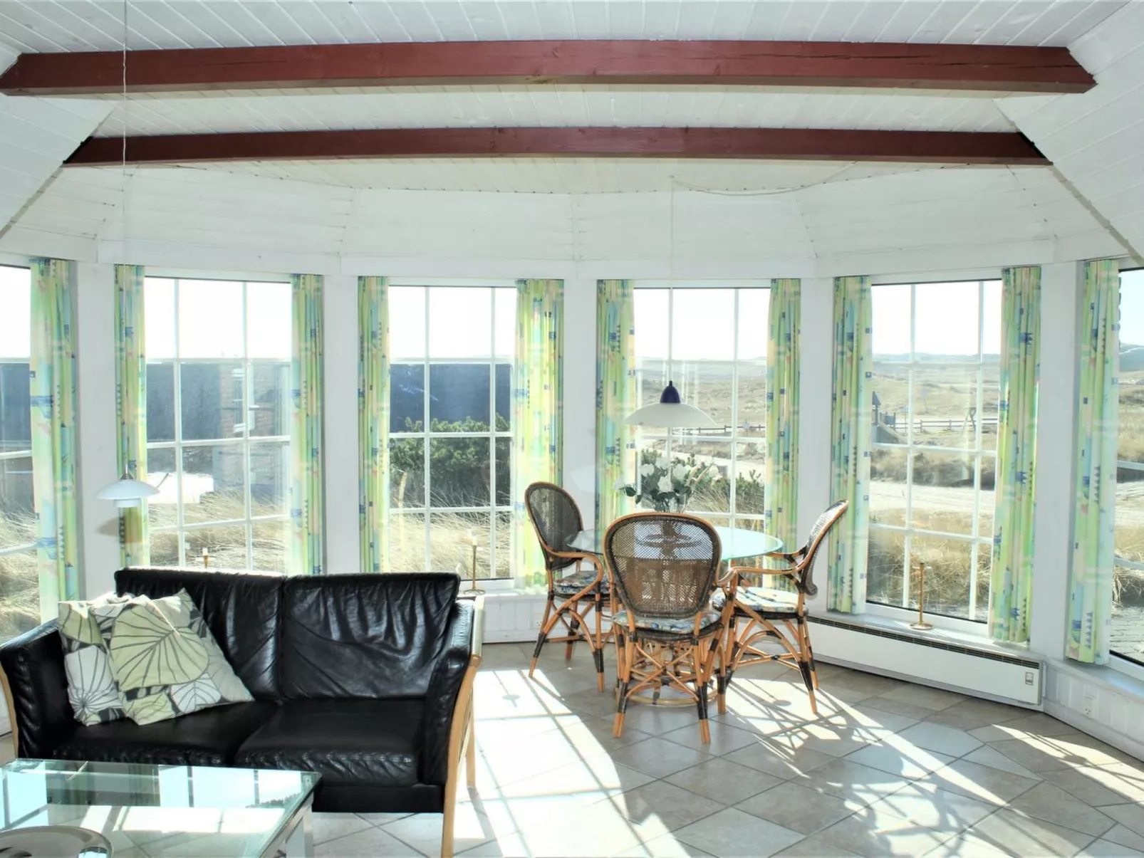 "Aslaug" - 500m from the sea-Binnen