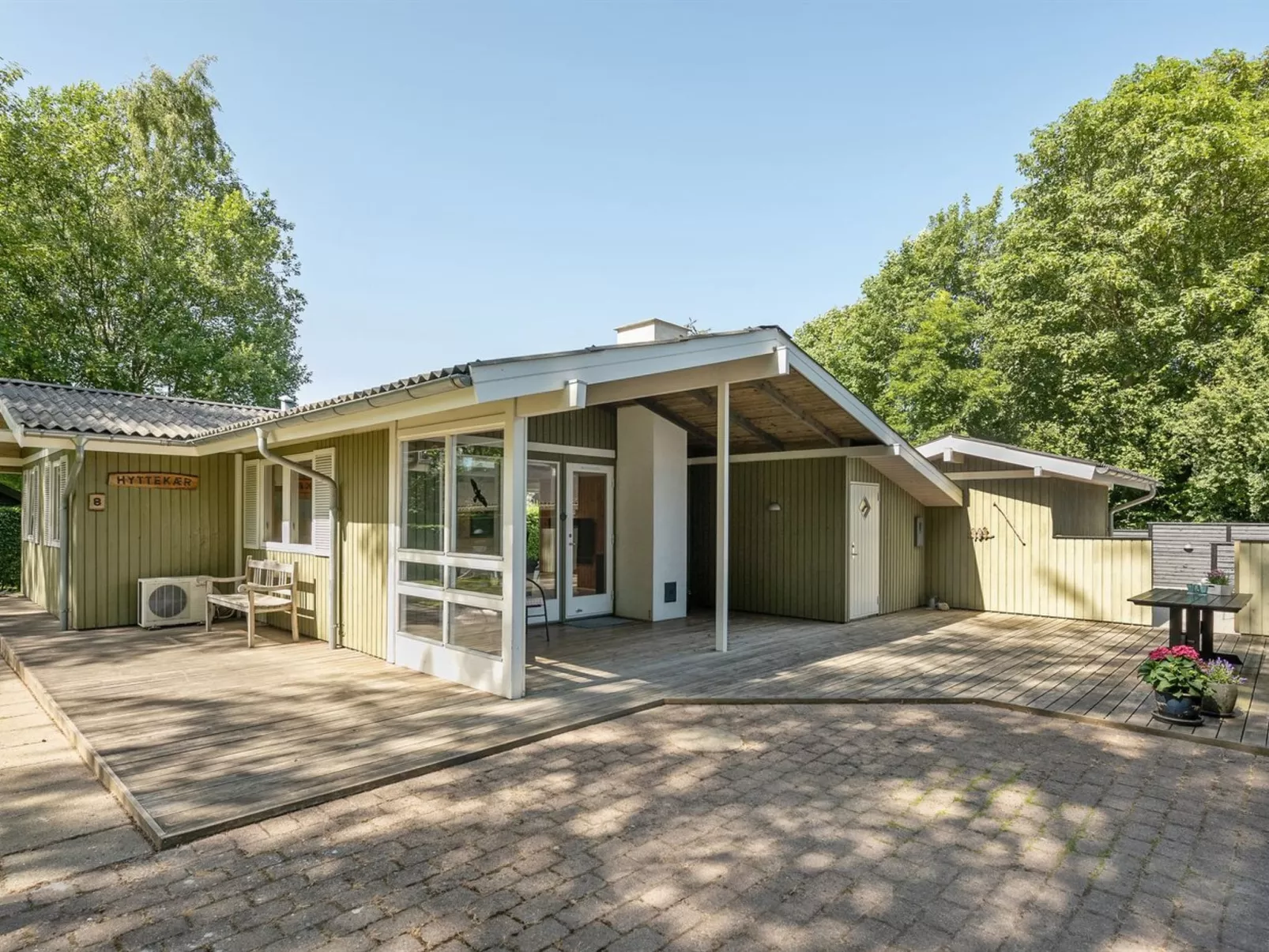 "Eriksine" - 150m from the sea-Buiten