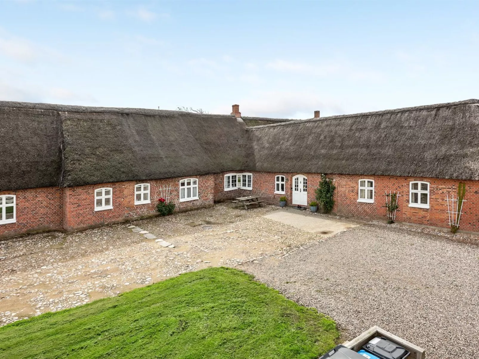 "Tilla" - 600m from the sea-Buiten