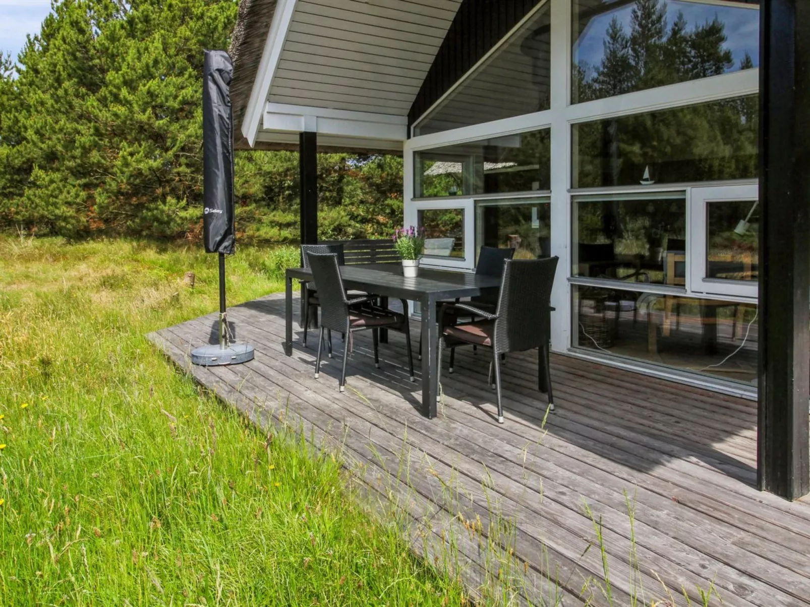 "Karri" - 1.1km from the sea-Buiten