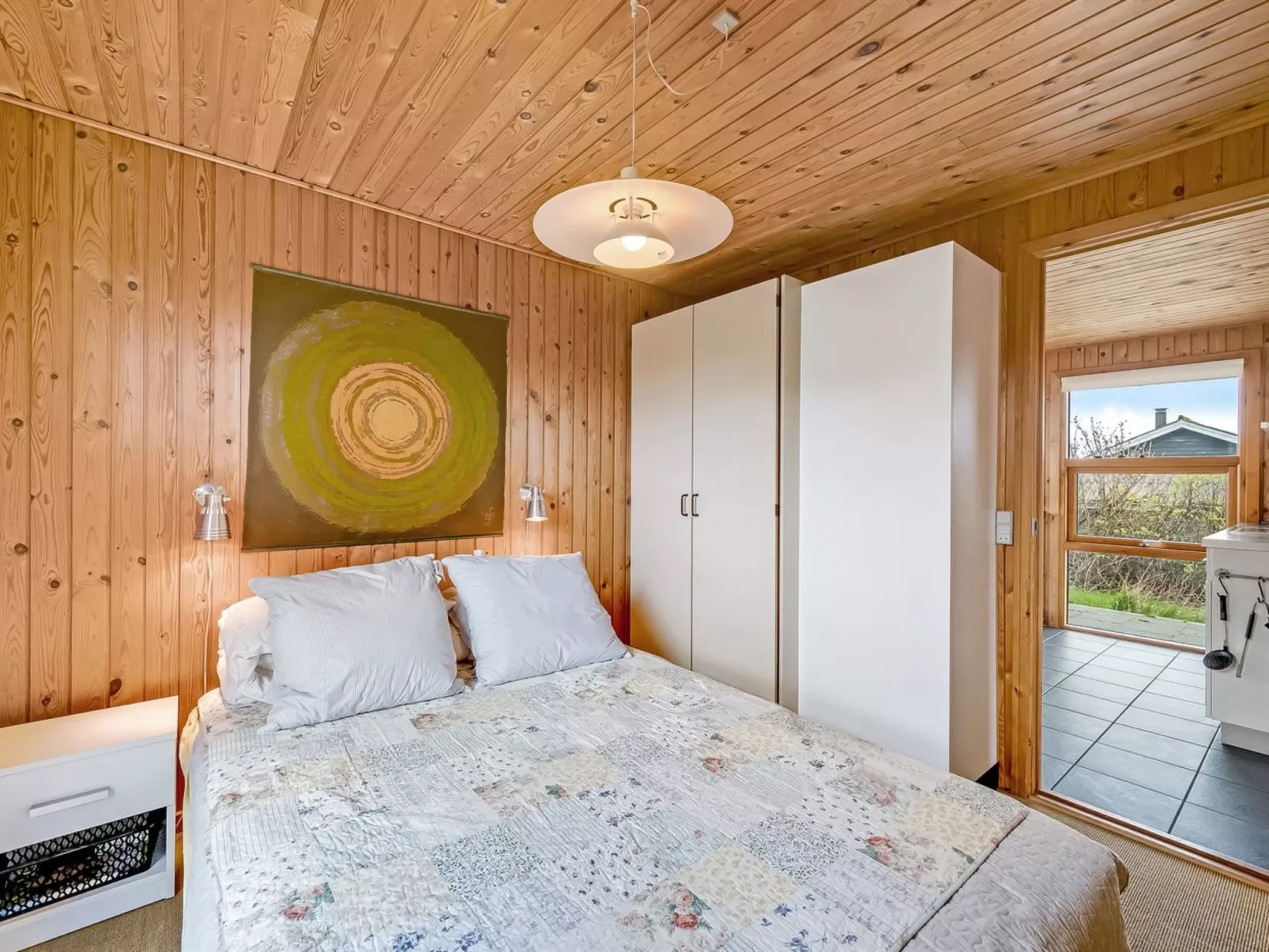 "Tanea" - 700m to the fjord-Binnen