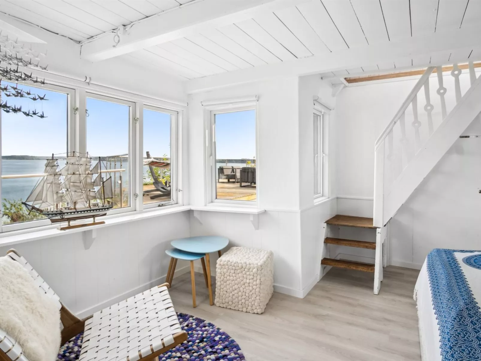 "Alimpij" - 5m from the sea-Binnen