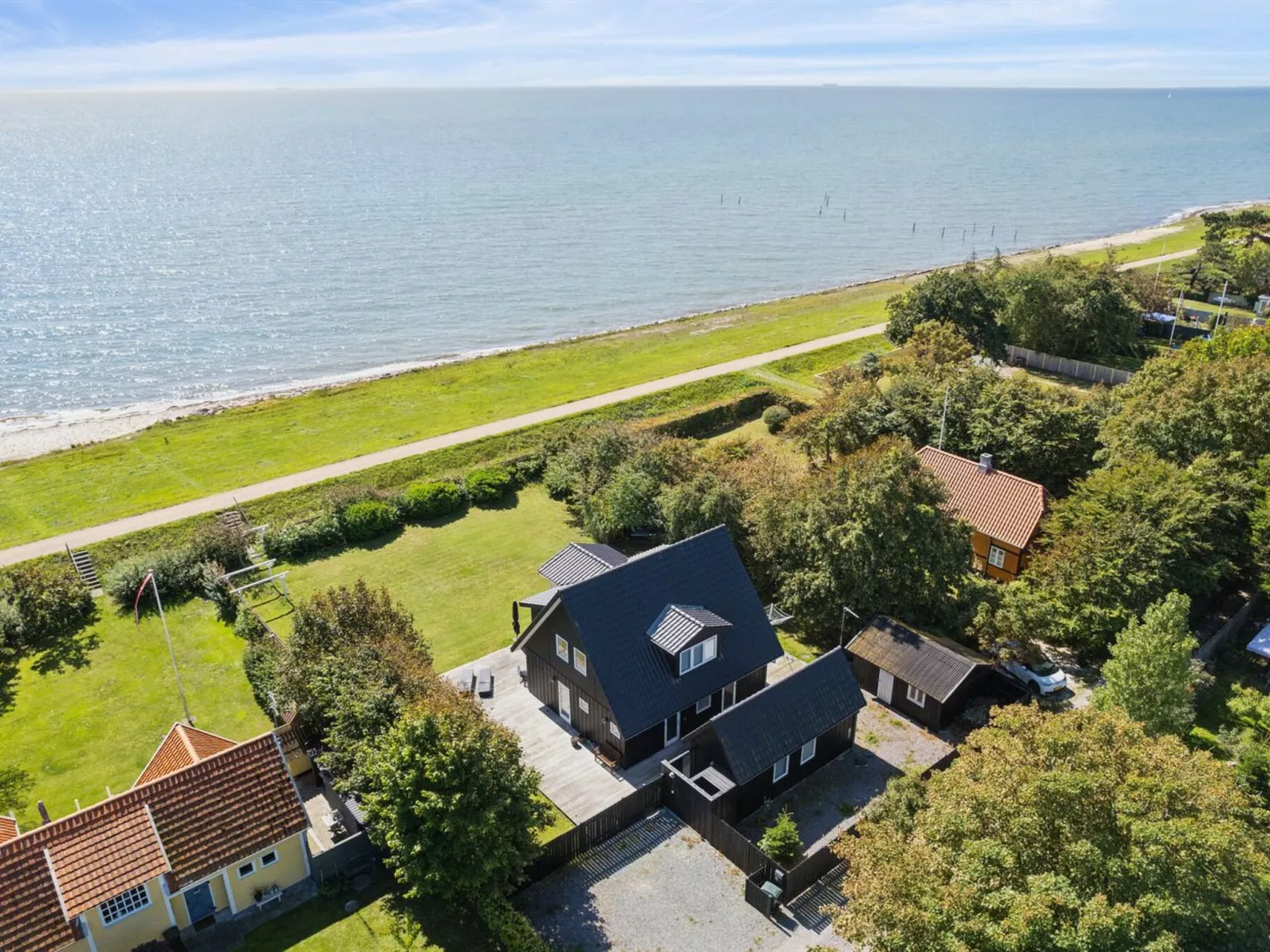 "Esme" - 30m from the sea-Buiten