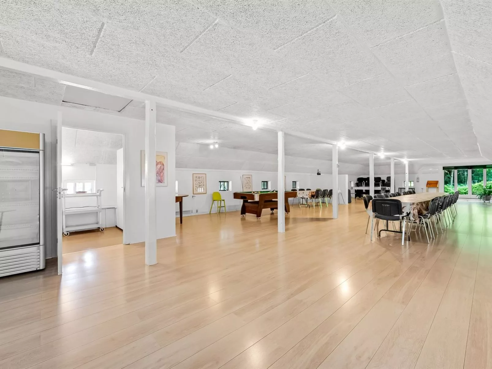 "Tatiane" - 10km from the sea-Binnen