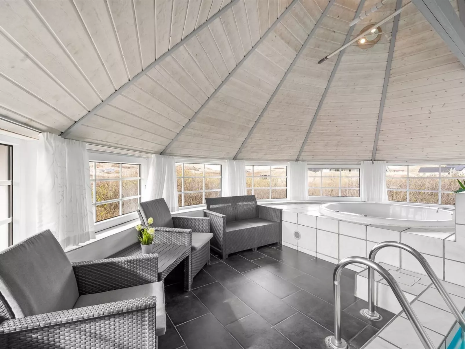 "Milena" - 200m from the sea-Binnen