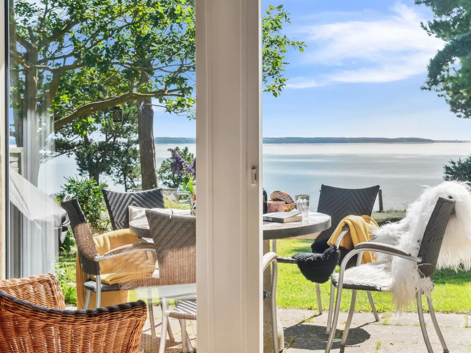 "Uschi" - 86m from the sea-Buiten