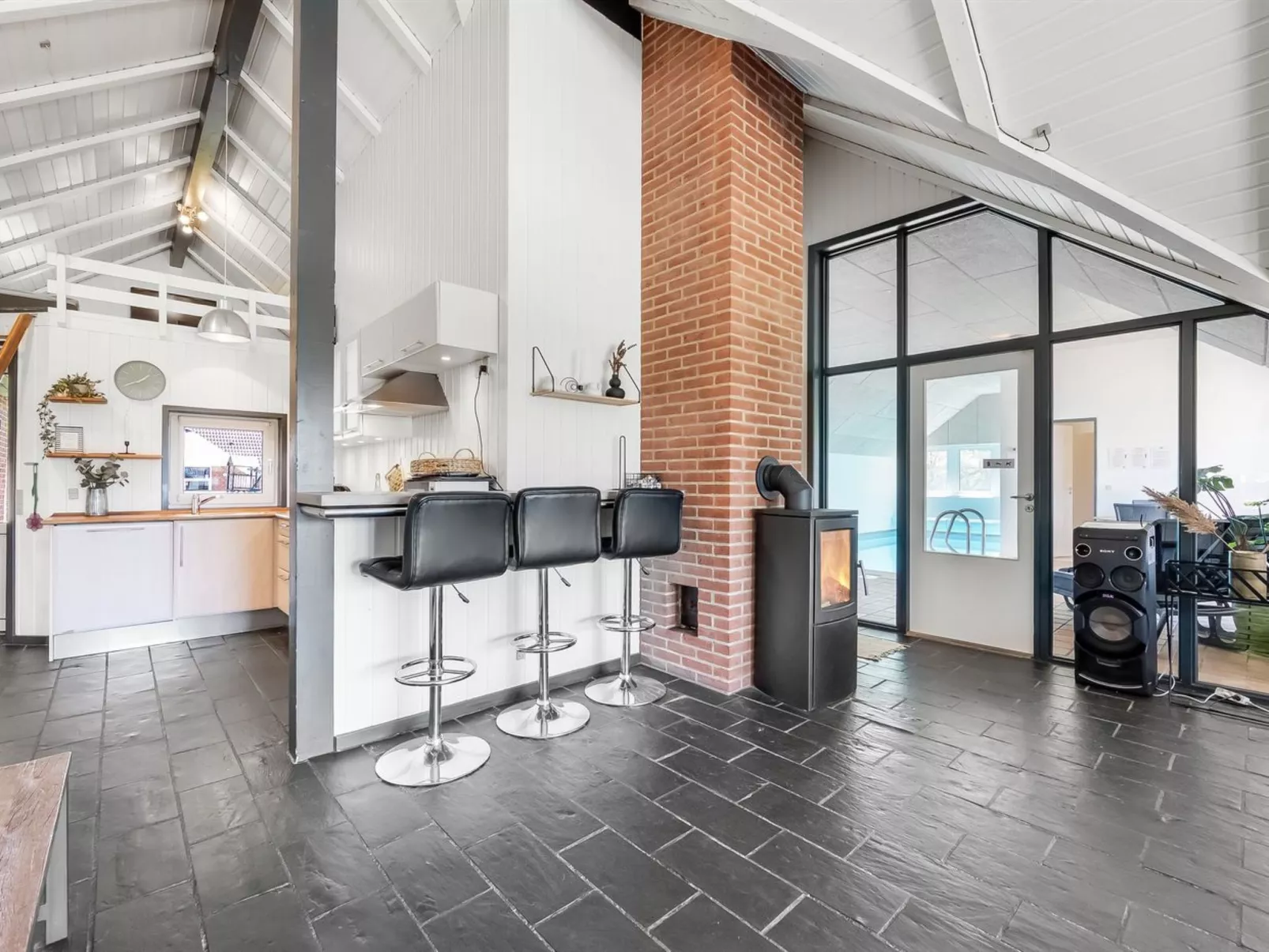 "Aage" - 1.7km from the sea-Binnen