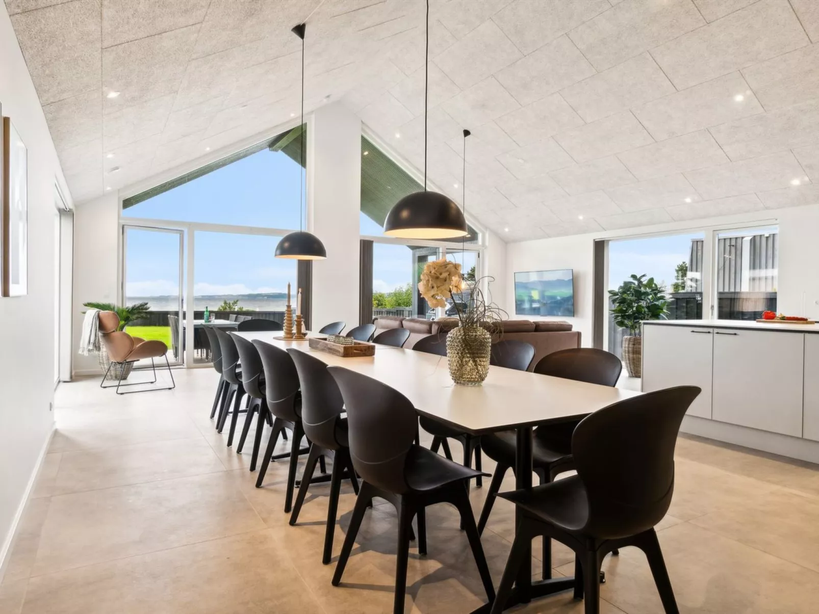 "Straale" - 50m from the sea-Binnen