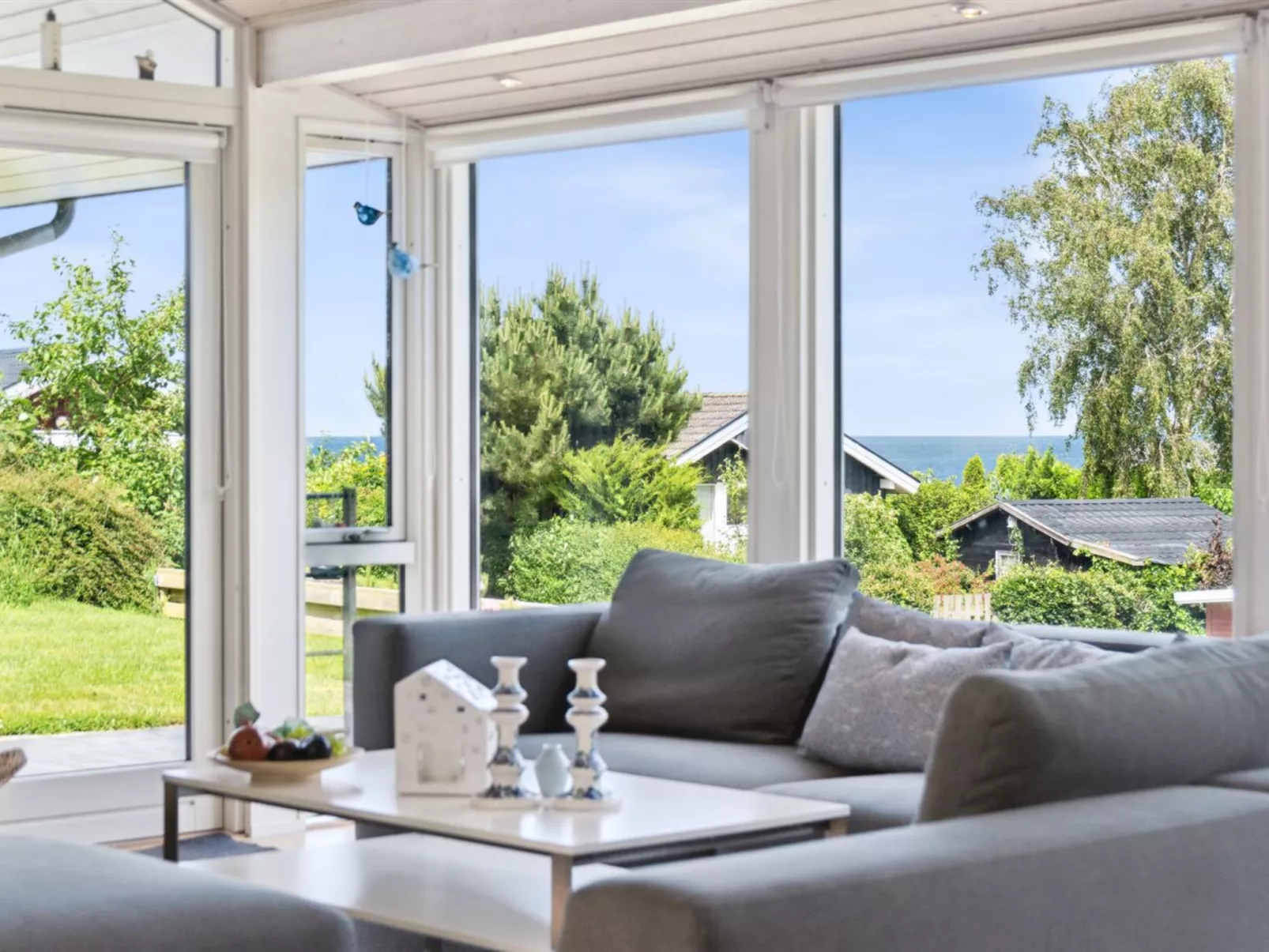 "Tuulikki" - 100m from the sea-Binnen