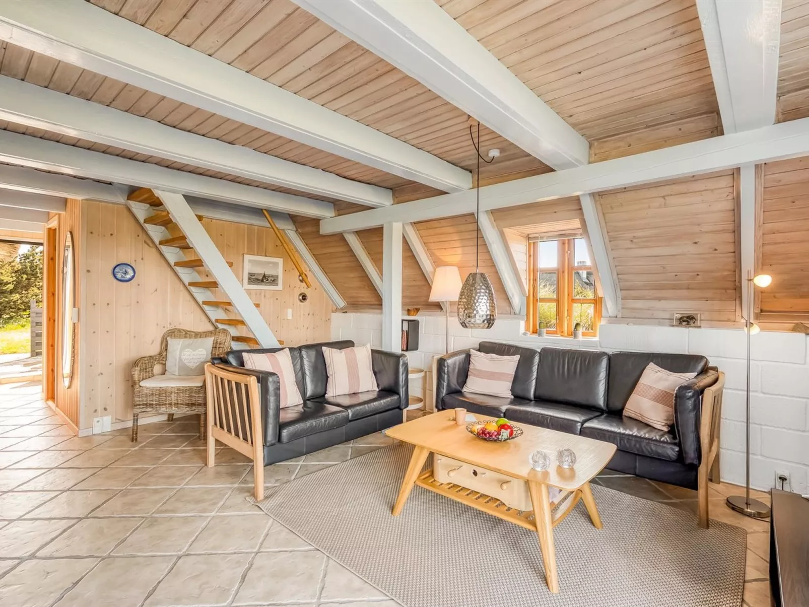 "Arlina" - 600m from the sea-Binnen