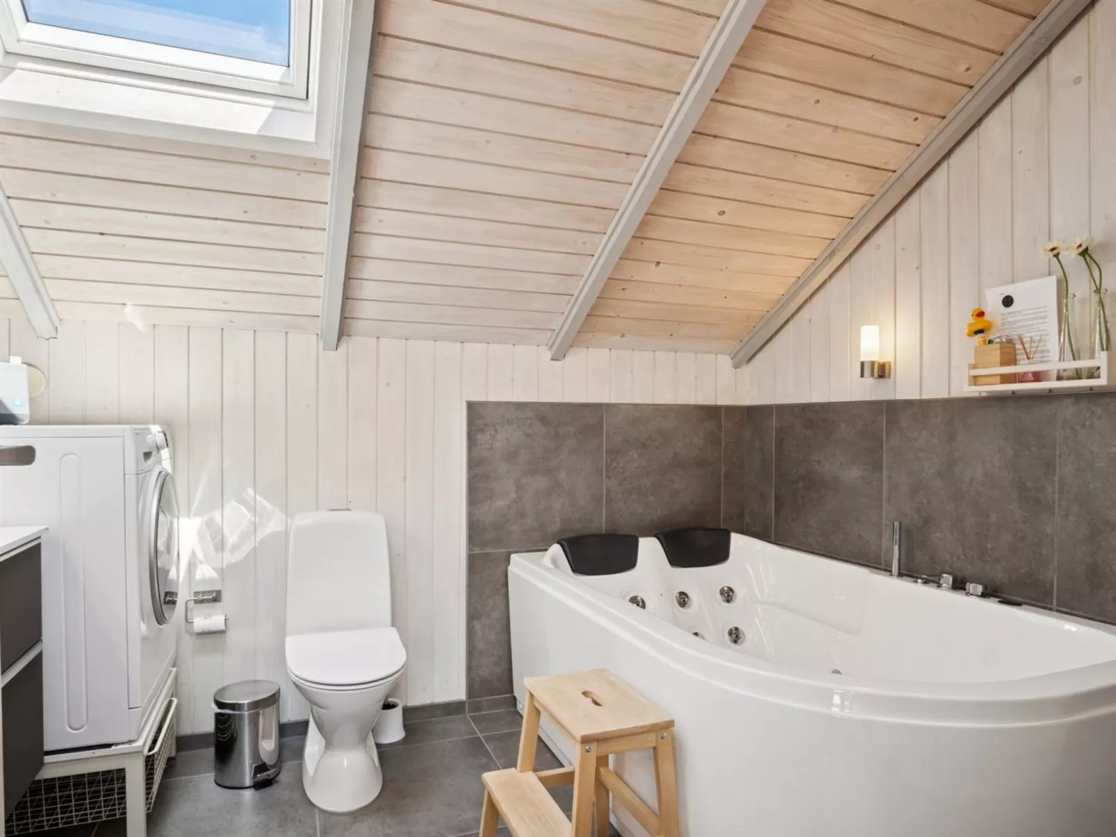 "Bessi" - 200m from the sea-Binnen