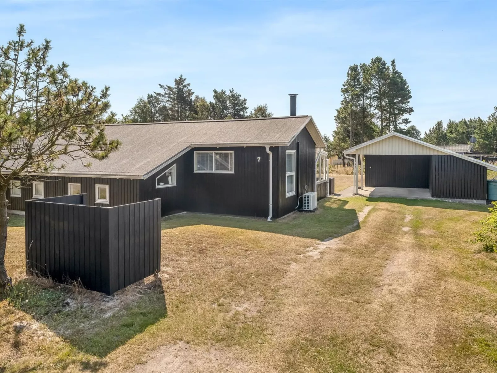 "Enken" - 450m from the sea-Buiten