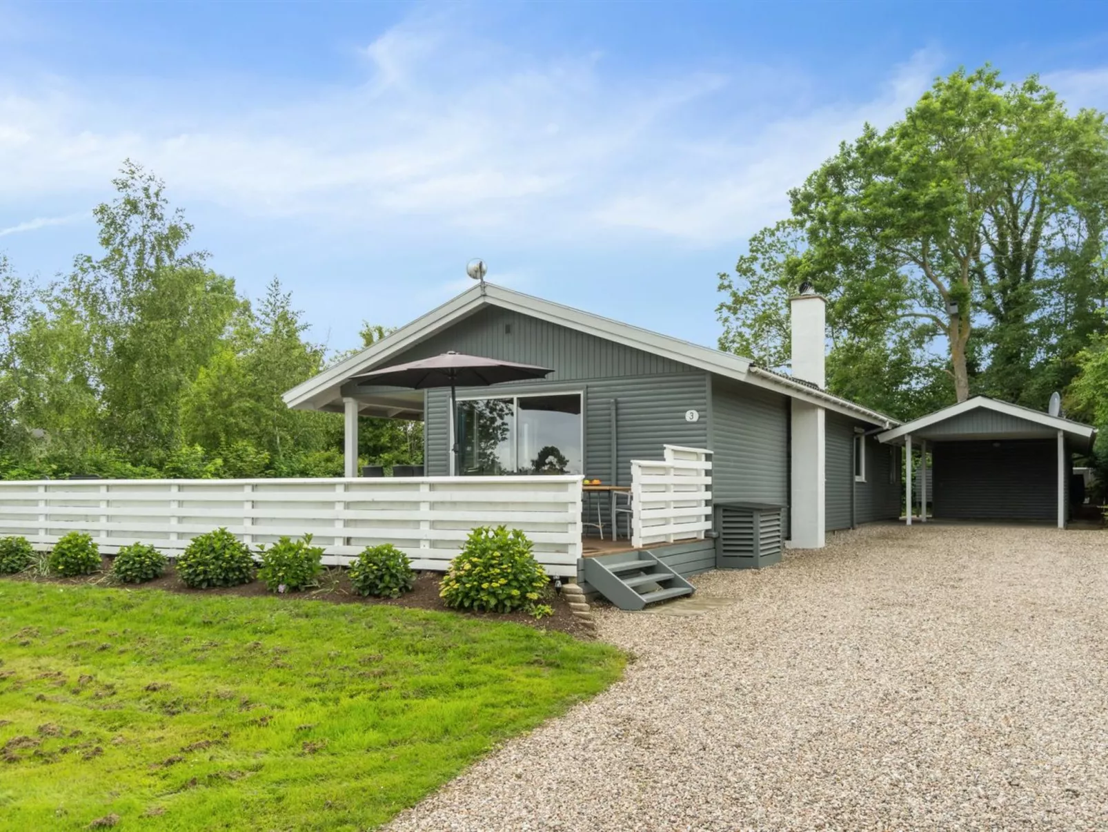 "Blomma" - 300m from the sea-Buiten