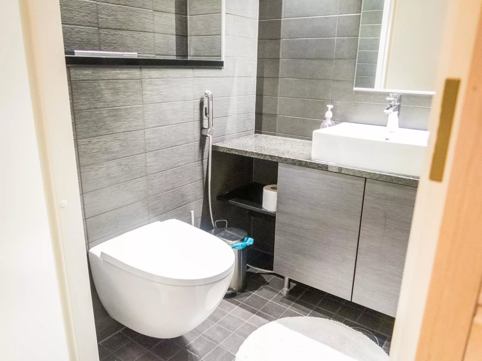 Holy lake chalet b-Binnen