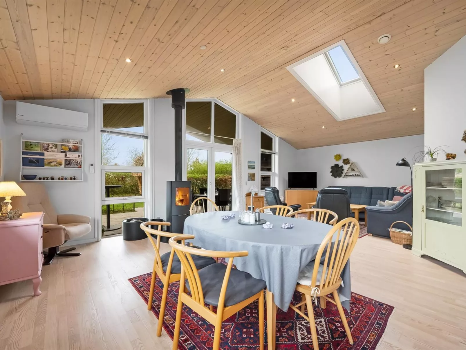 "Gertrud" - 950m to the fjord-Binnen