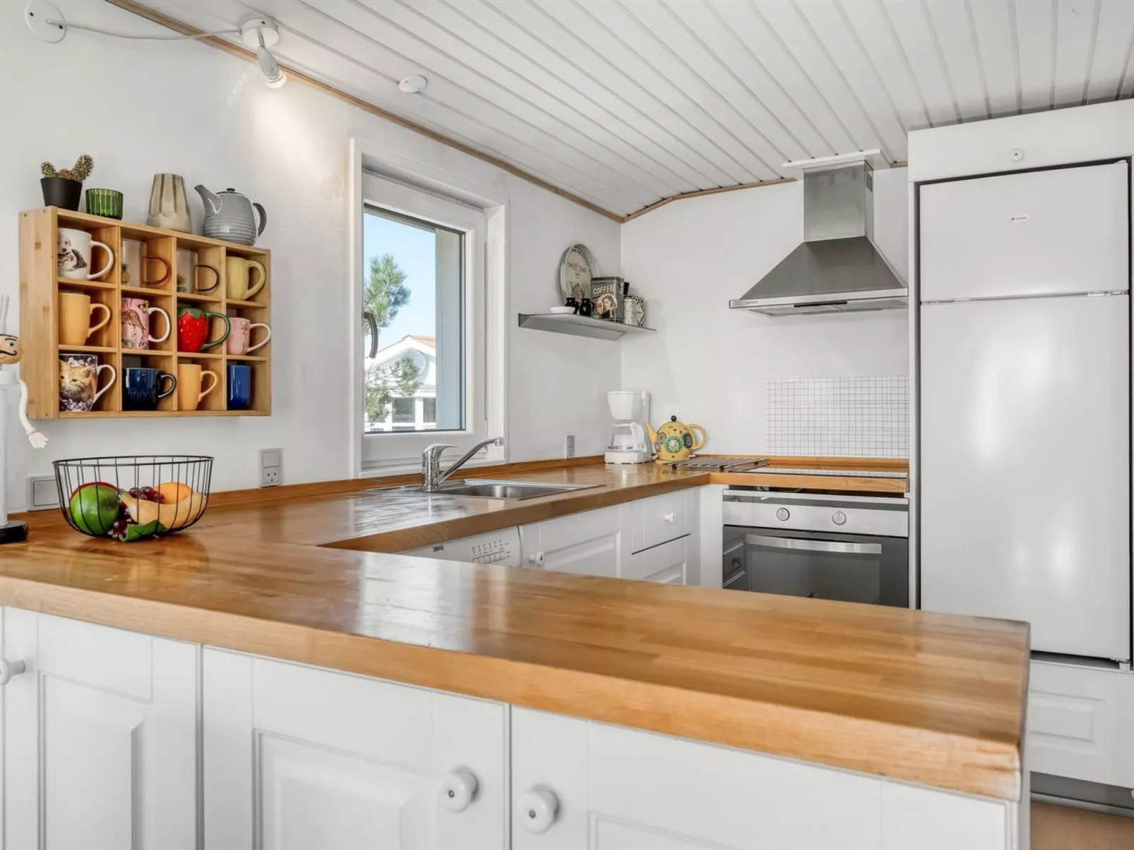 "Mynthe" - 500m from the sea-Binnen