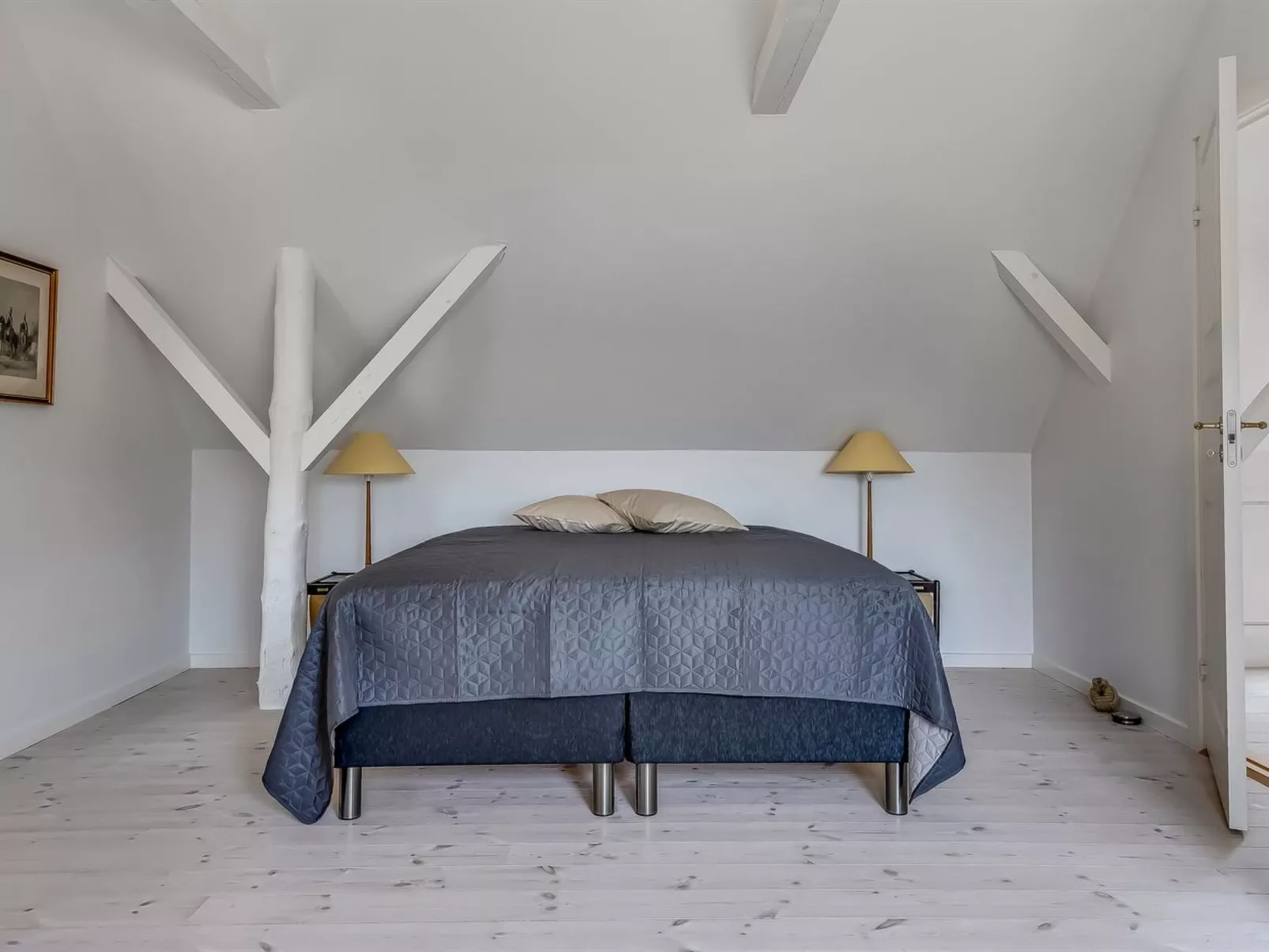 "Constance" - 23km from the sea-Binnen