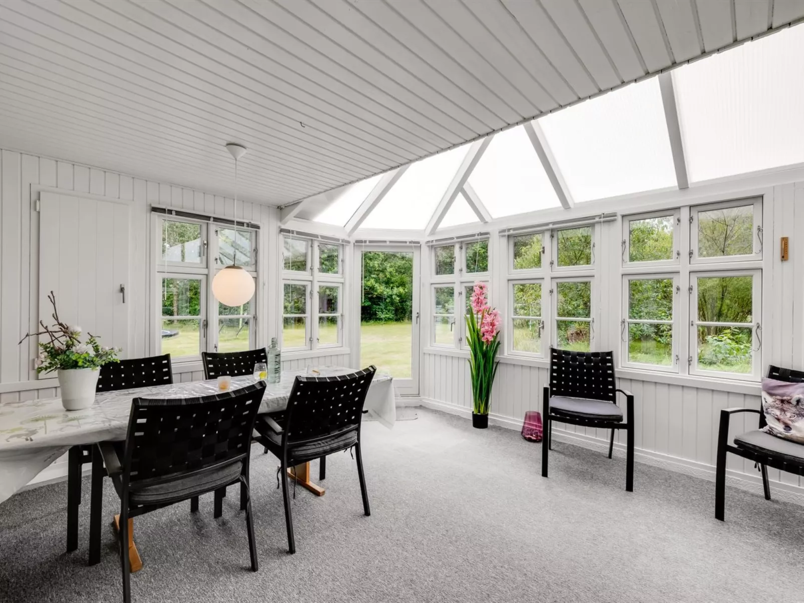 "Sami" - 600m to the fjord-Binnen