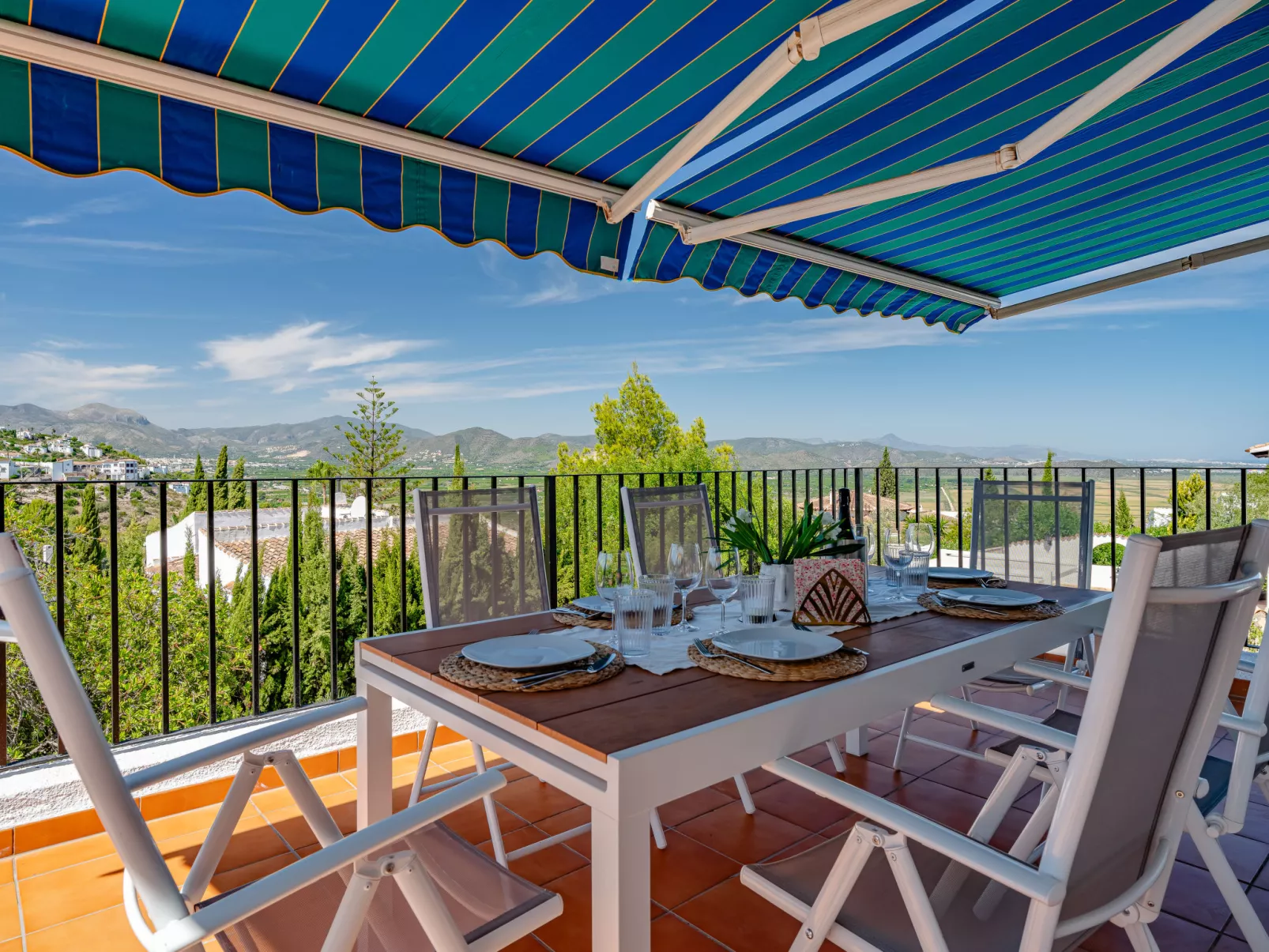 Villa Gran Vida-Buiten