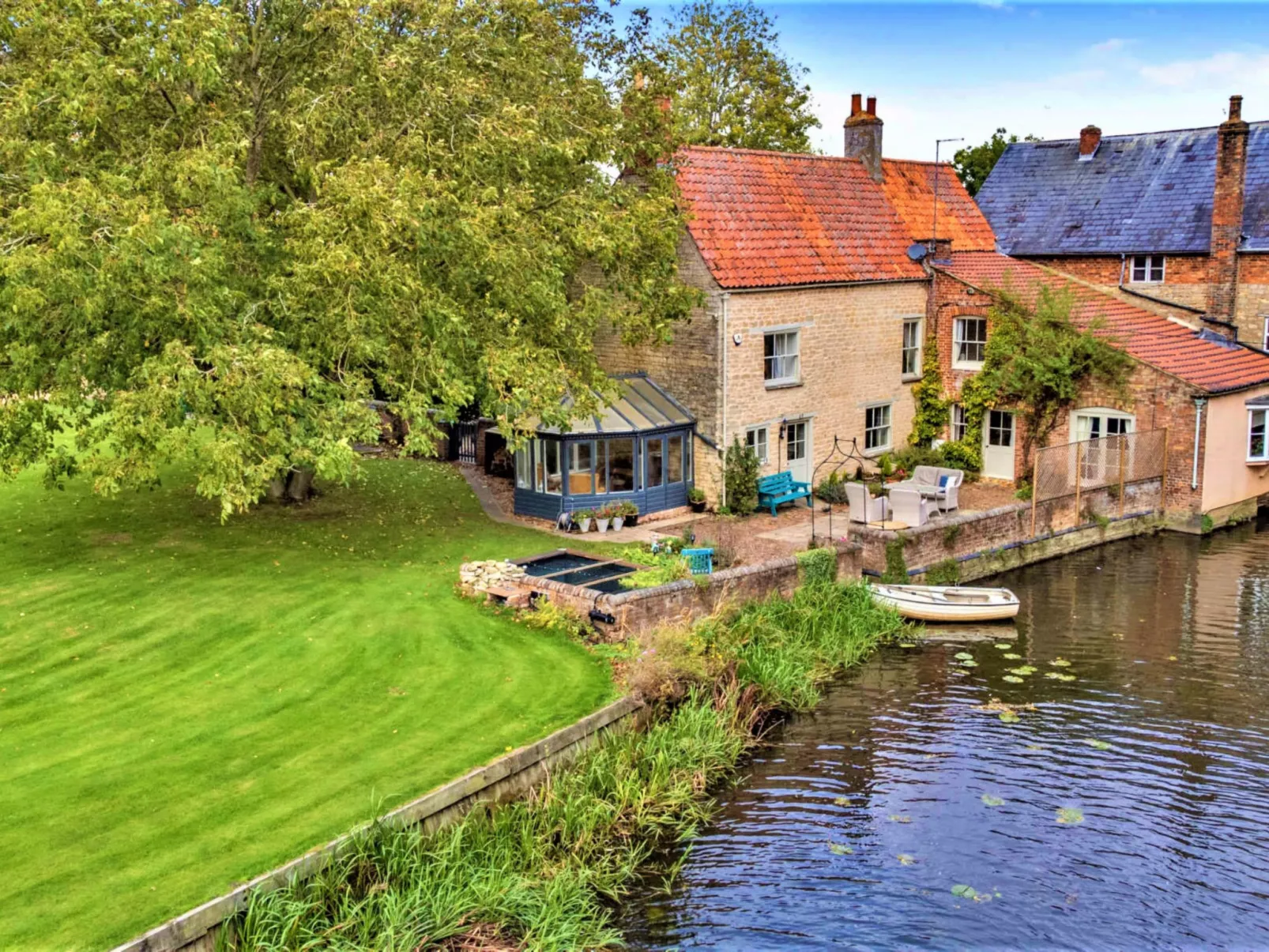 Islip Mill House - Beautiful Riverside Home-Buiten