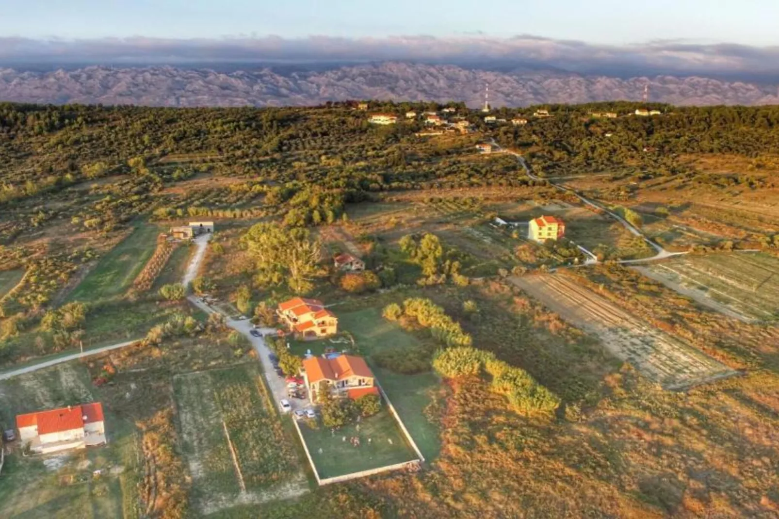 Three-Bedroom House-Uitzicht