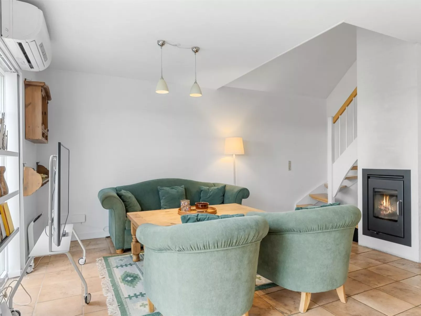 "Skarthi" - 300m from the sea-Binnen