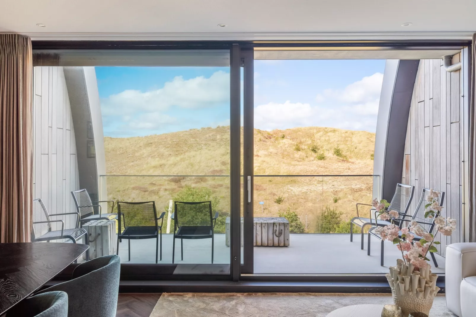 Penthouse Zilt | 6 Persons-Uitzicht zomer