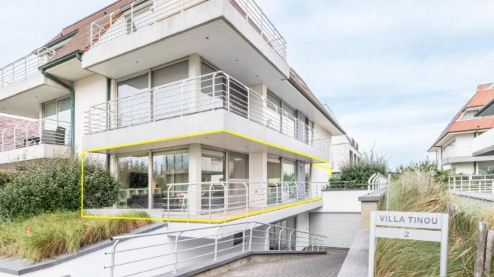 Tinou Gelijkvloers-Buitenkant zomer