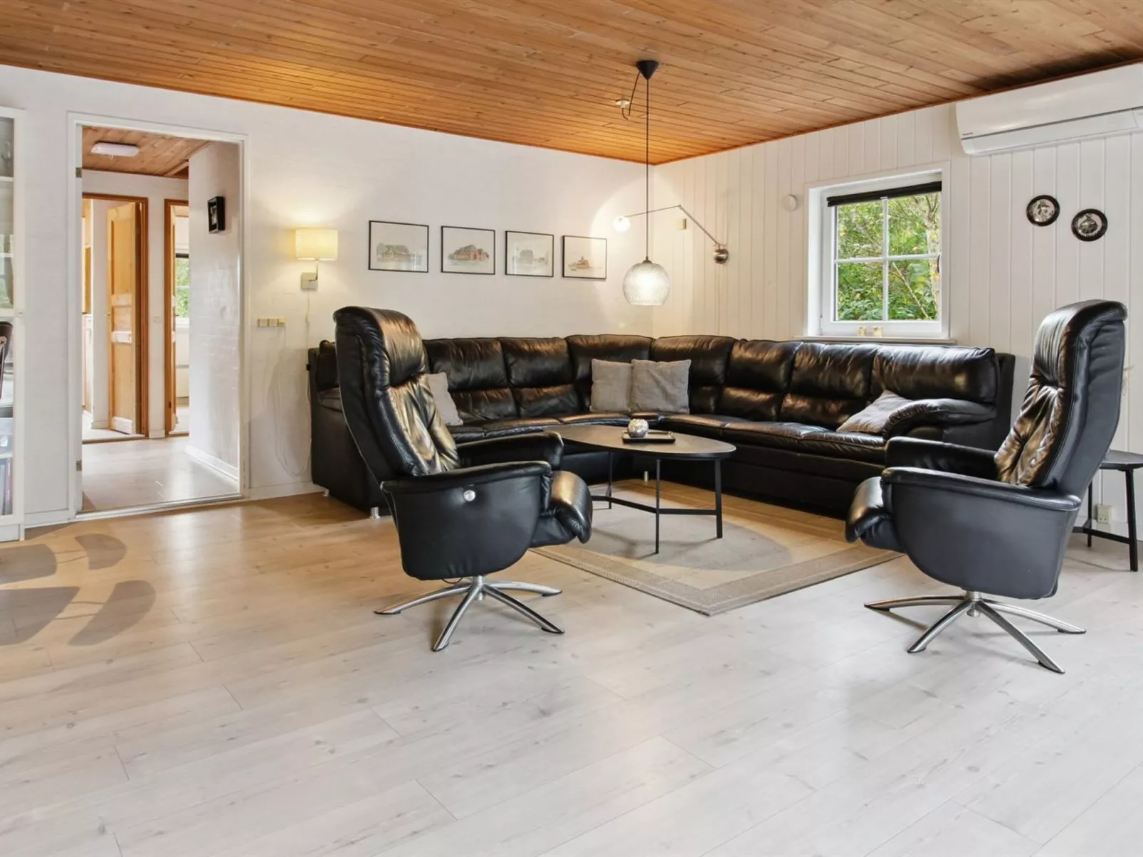 "Alvina" - 3.2km from the sea-Binnen