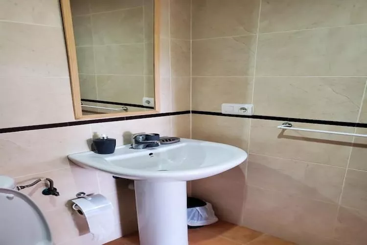 CT 347 AL - Faro's Gardenapartment - Valle del Este-Badkamer