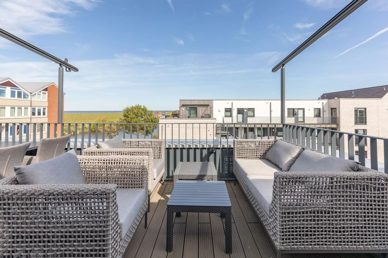 Penthouse de Luxe auf Nordstrand-Terrasbalkon
