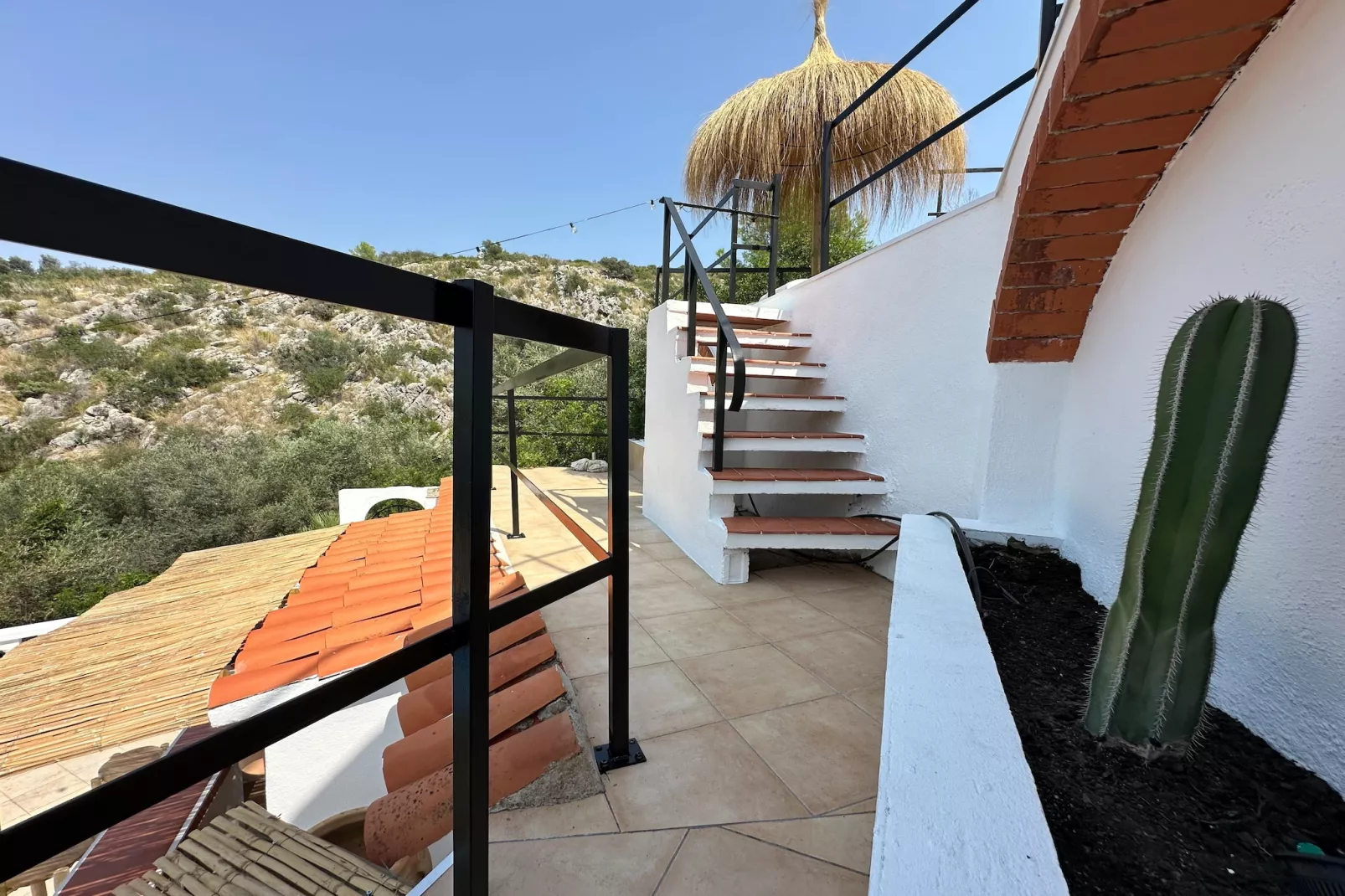 Villa Vista Pedreguer-Tuinen zomer