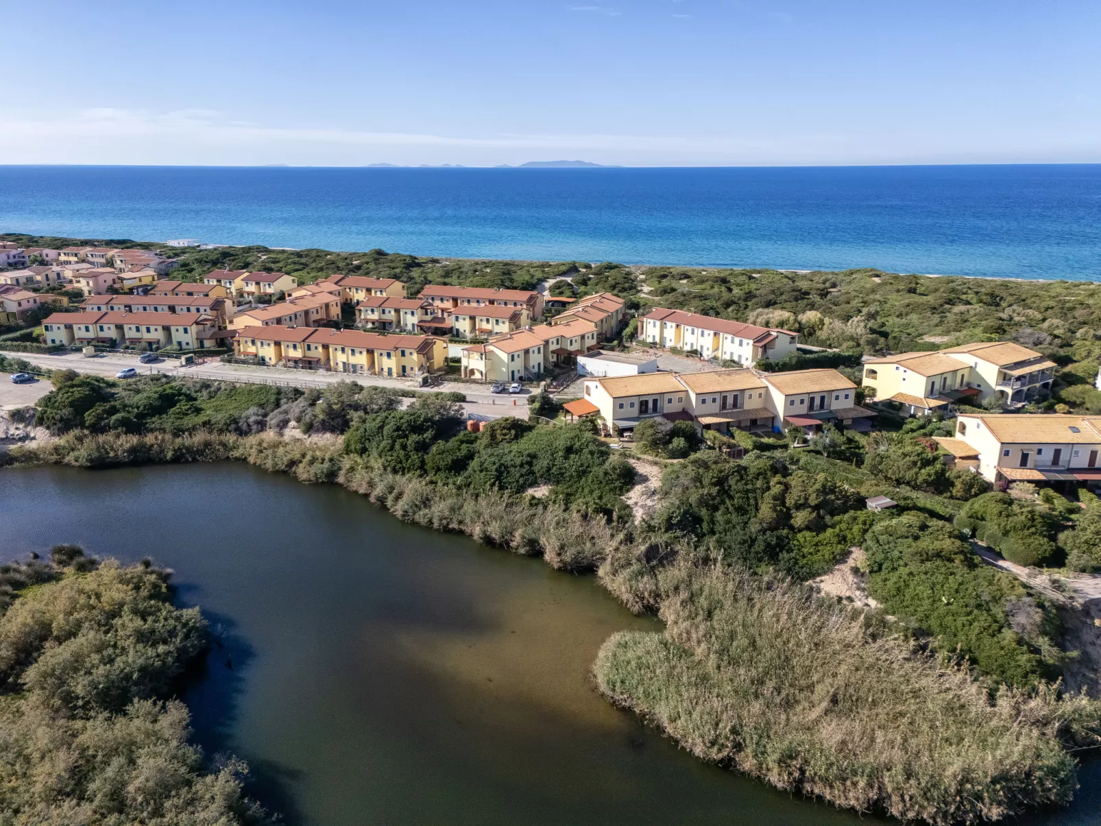 Baia Delle Mimose-Buiten