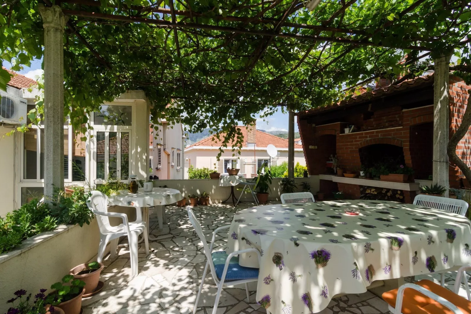 Apartment Olga - Studio Apartment with Terrace-Terras