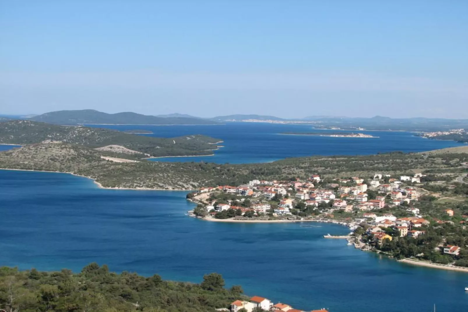 Apartments Villa Salvia Adriatica Grebaštica - Two Bedroom Apartment With Terrace And Sea View (Adriatica)-Buitenlucht