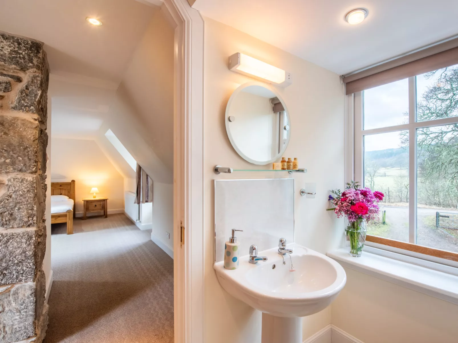 Corrimony View-Binnen