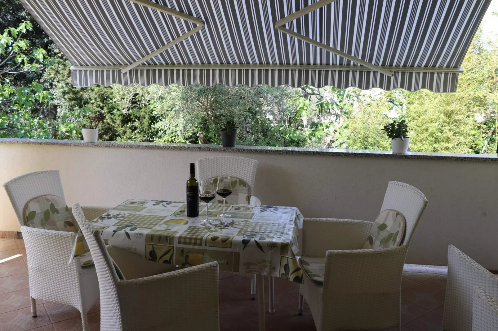 Apartment Marina - Two Bedroom Apartment with Terace - Terras