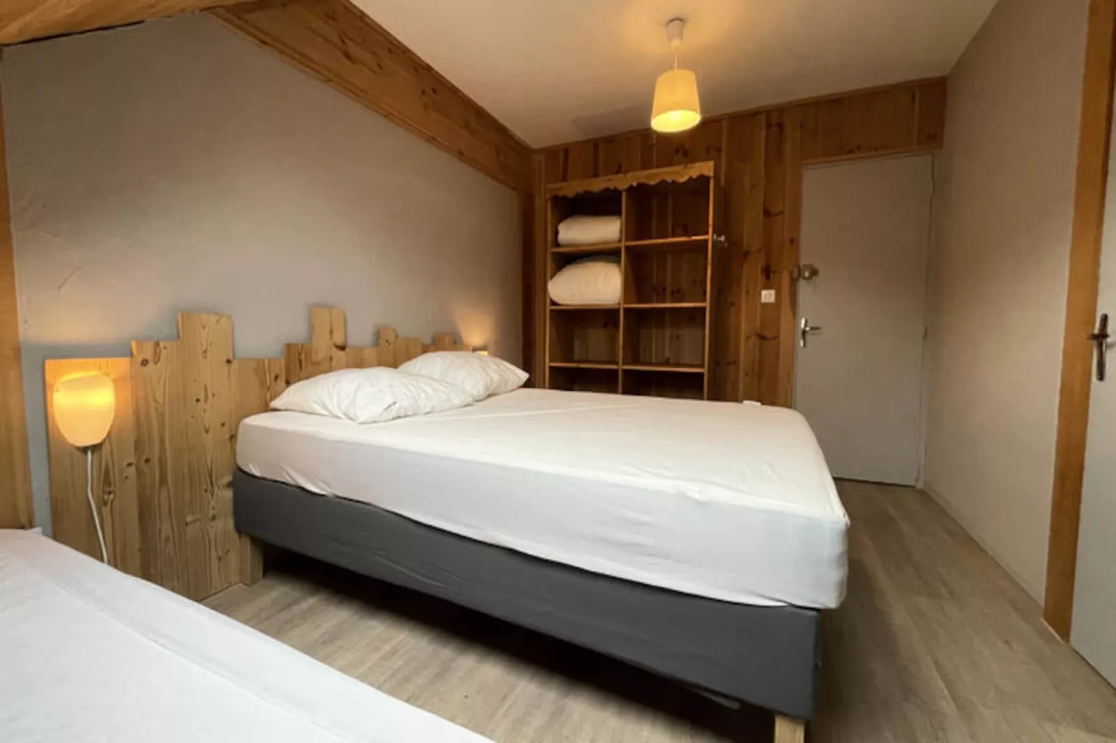 Appartements à Albepierre Bredons - Niet-getagd