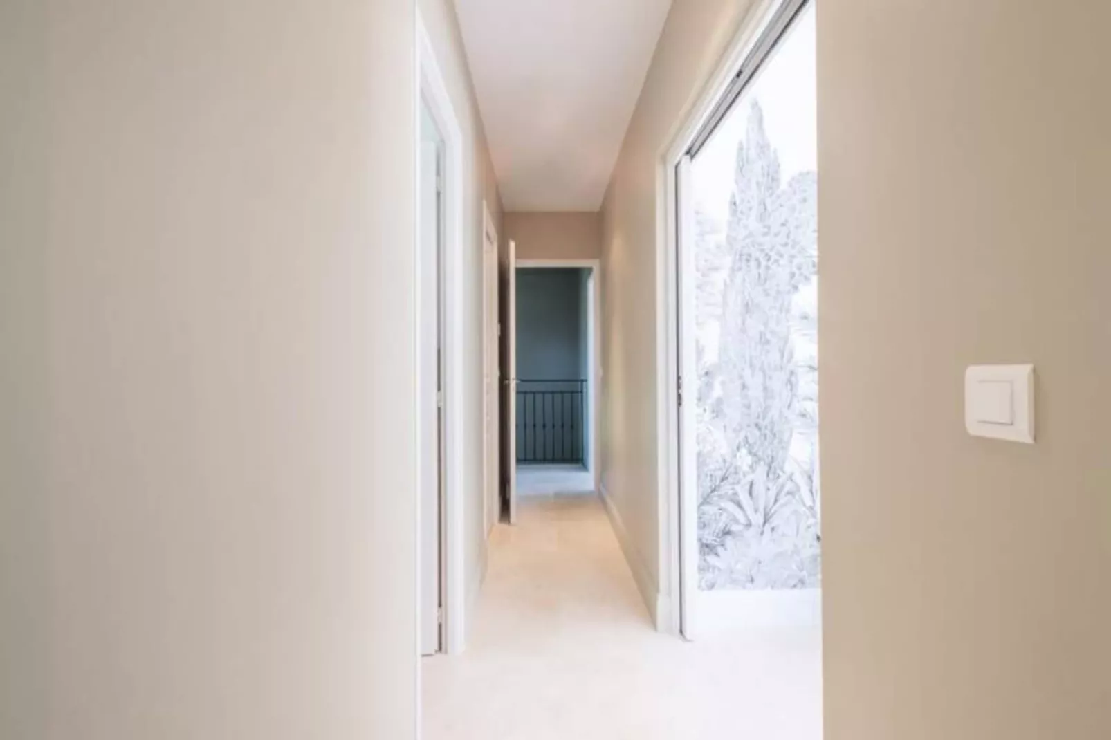 Résidence Bijou De 280m2 Et Piscine à Débordement Au Calme Absolu-Niet-getagd