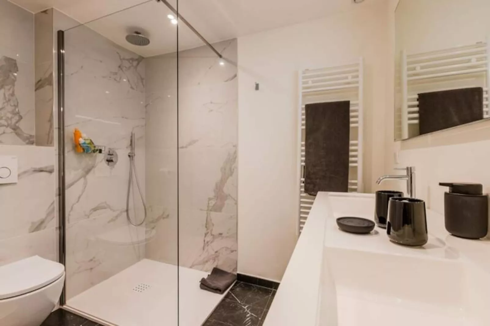 Résidence Hyper Centre Cannes - 4p &agrave; 100m Du Palais-Niet-getagd