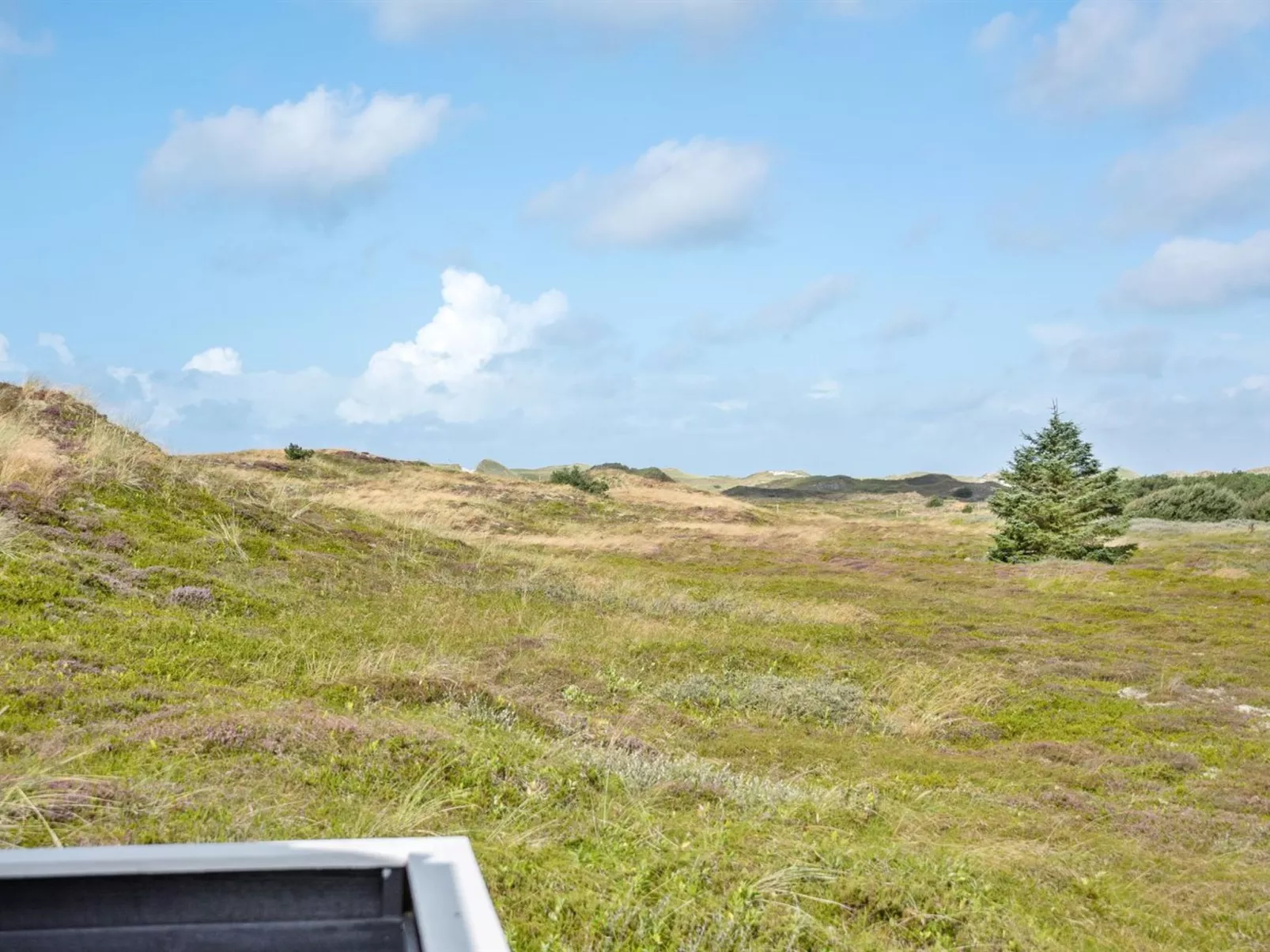 "Electra" - 500m to the fjord-Buiten