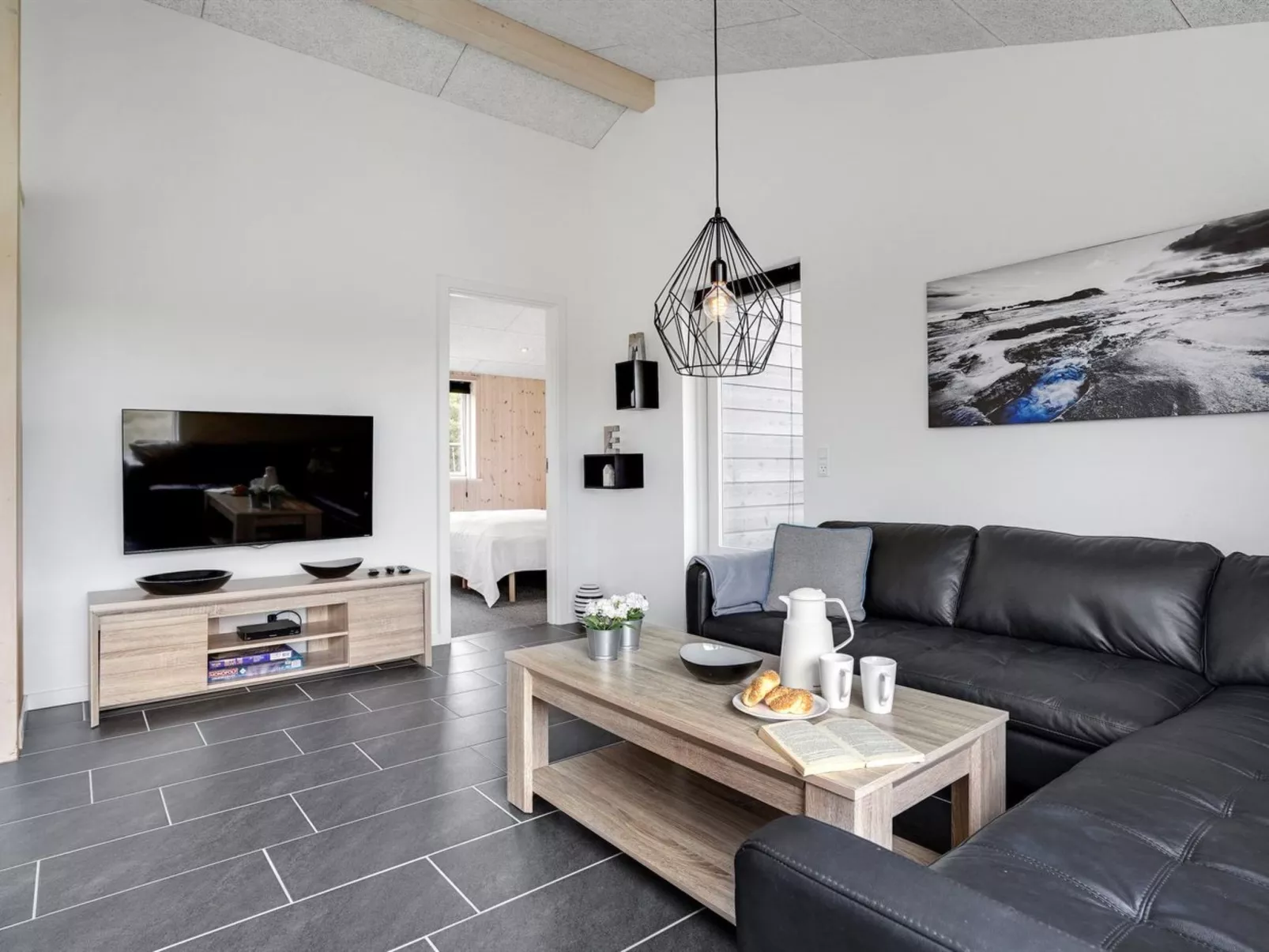 "Soili" - 1.2km from the sea-Binnen