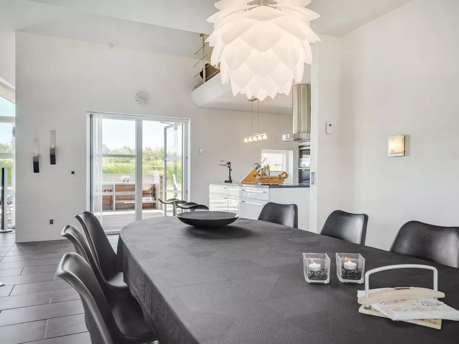 "Hans" - 700m from the sea-Binnen